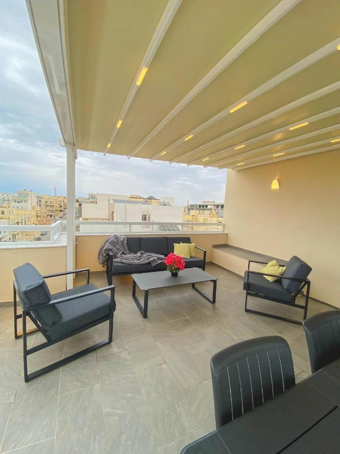 Апартаменты The Blue Mill Penthouse With Beautiful Views Нашшар Экстерьер фото