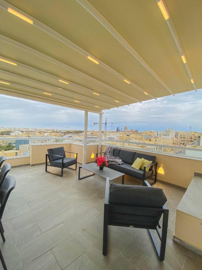 Апартаменты The Blue Mill Penthouse With Beautiful Views Нашшар Экстерьер фото